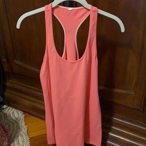Gorgeous lululemon tank